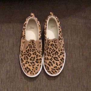 Iittle girls slip ons